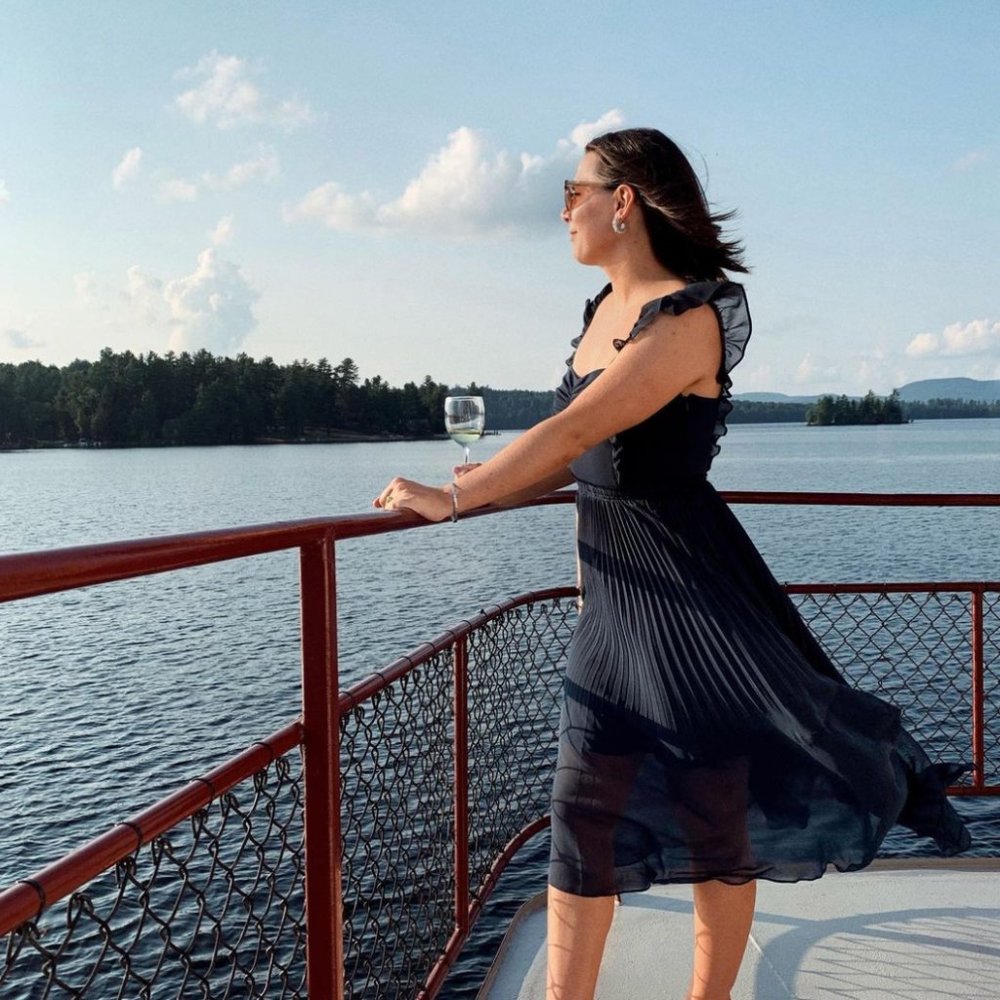 Meet your Posher, Sarah